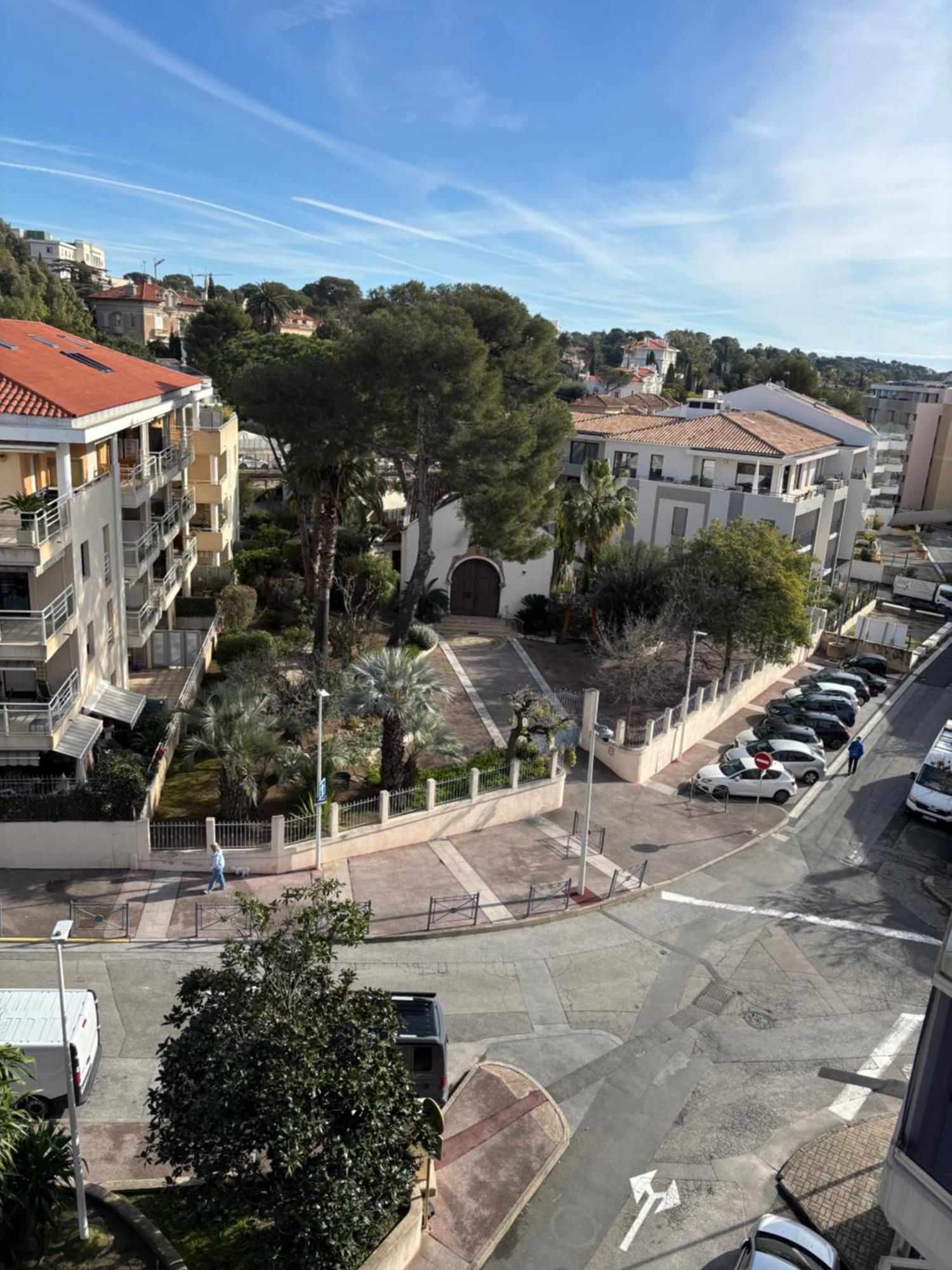 APPARTEMENT 2 PIECES bord de mer entièrement rénové Saint-Raphaël Exterior foto